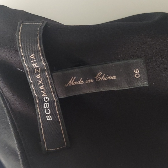 BCBGMAXAZRIA Brianne Capelet Cape Romper - Picture 6 of 6